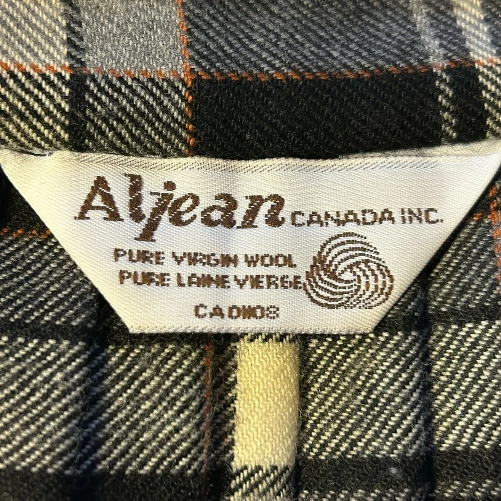 Aljean of Canada 70's  Vintage PLAID Kilt Pleated Wool Midi Blanket Skirt